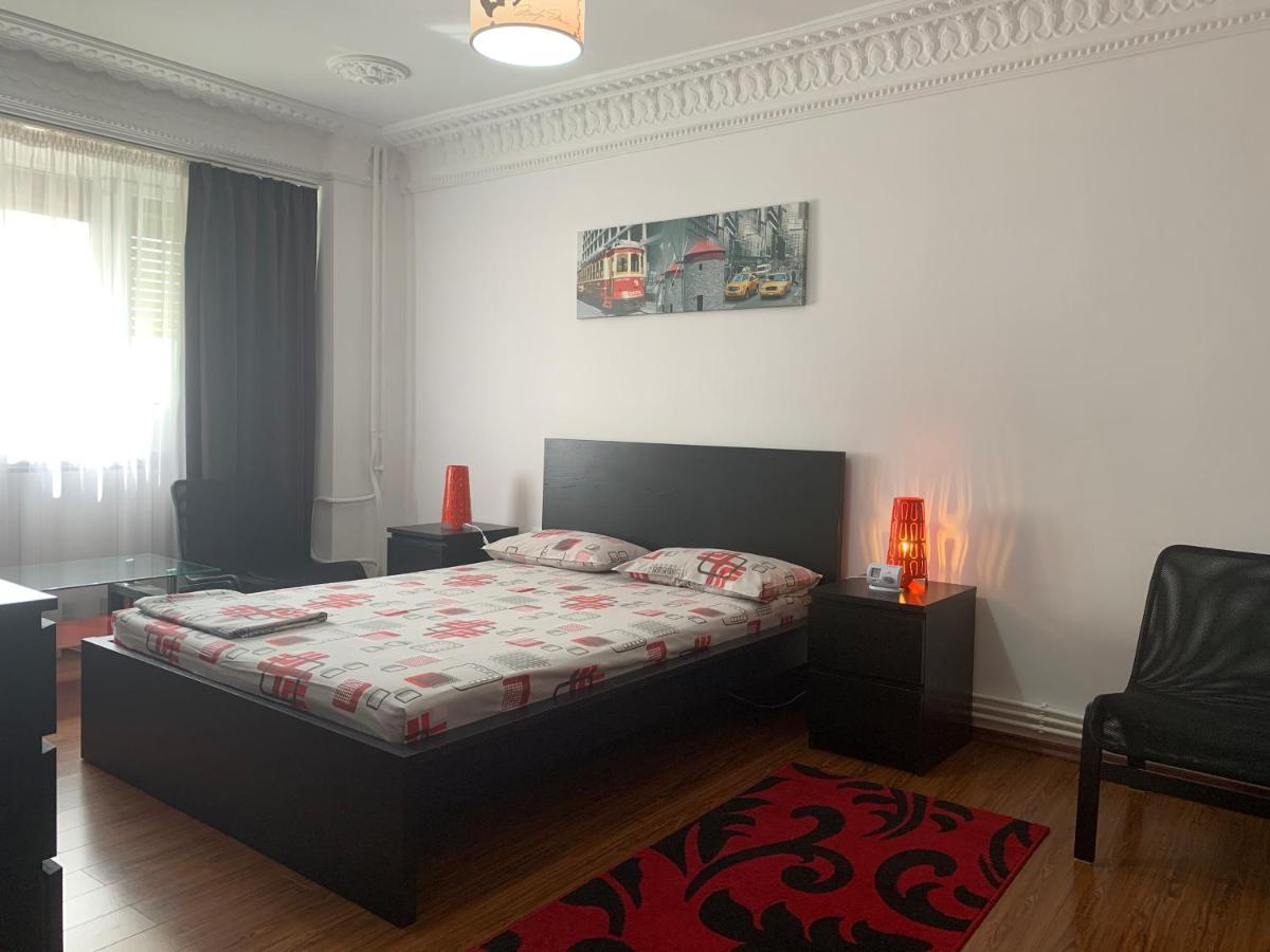 Center Apartment Galaţi Dış mekan fotoğraf