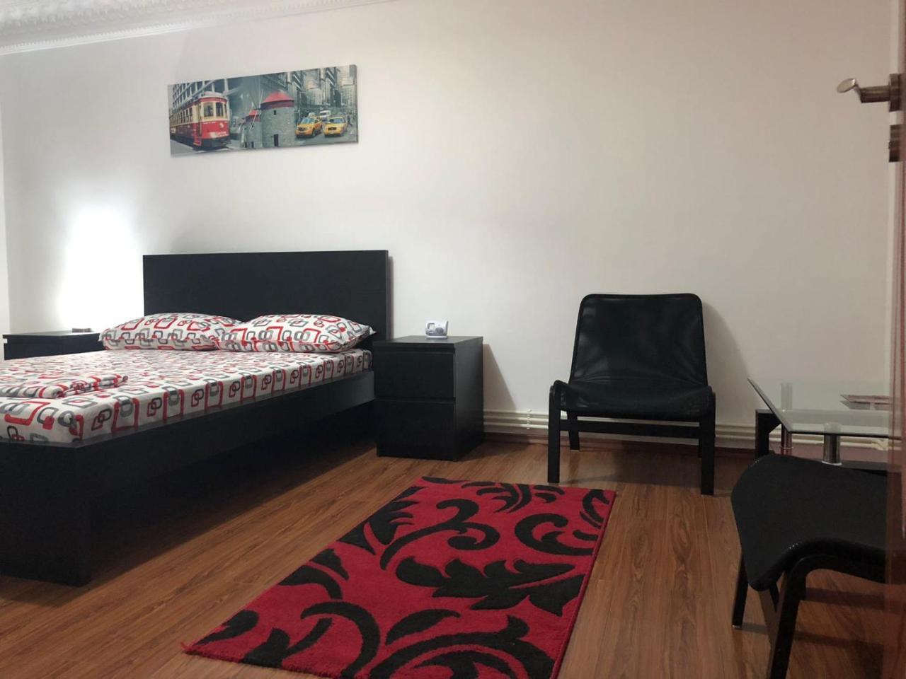 Center Apartment Galaţi Dış mekan fotoğraf